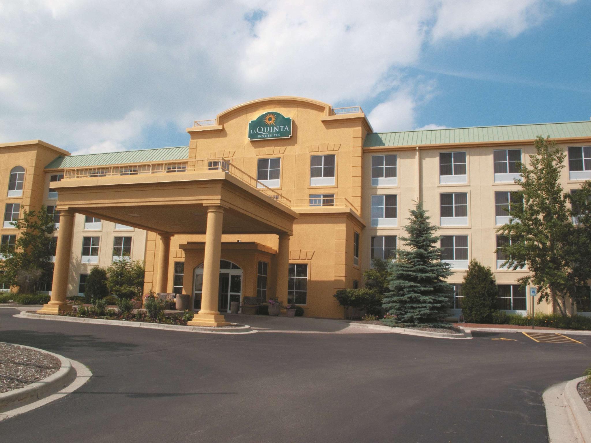 La Quinta By Wyndham Milwaukee Sw New Berlin Hotel Ngoại thất bức ảnh