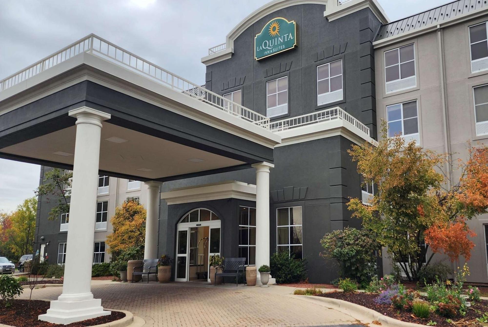 La Quinta By Wyndham Milwaukee Sw New Berlin Hotel Ngoại thất bức ảnh