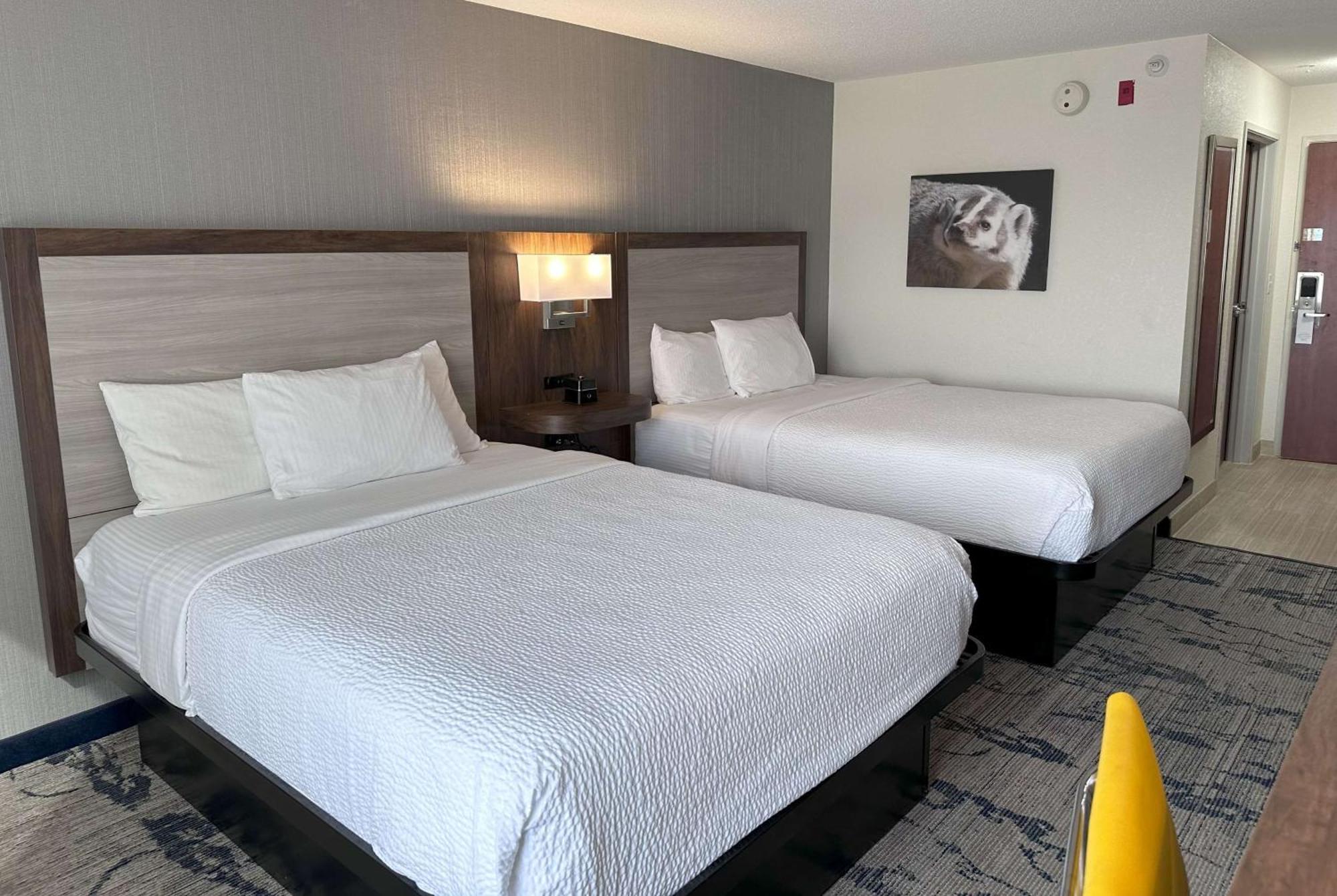 La Quinta By Wyndham Milwaukee Sw New Berlin Hotel Ngoại thất bức ảnh
