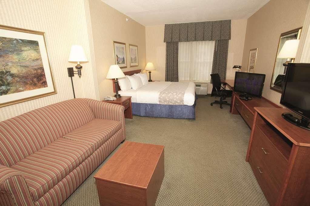La Quinta By Wyndham Milwaukee Sw New Berlin Hotel Phòng bức ảnh
